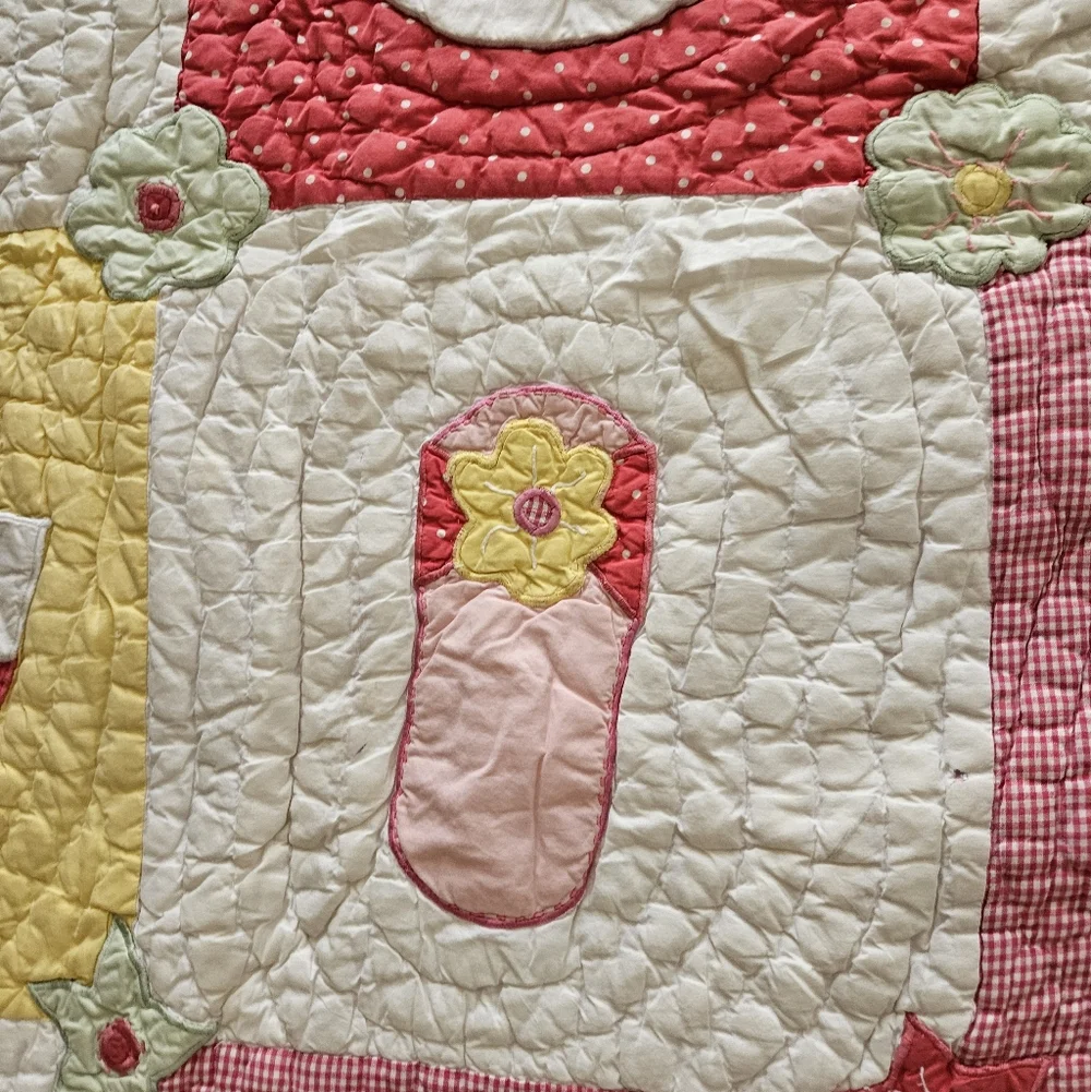 Pottery Barn Kids Girl's Patchwork Quilt 66×82 Twin Size Blanket & Pillow Set